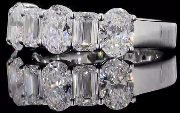 Alternate Emerald Oval Band - 3.00CT